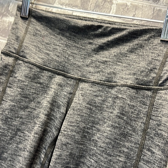 ‎Athleta - Picture 3 of 9